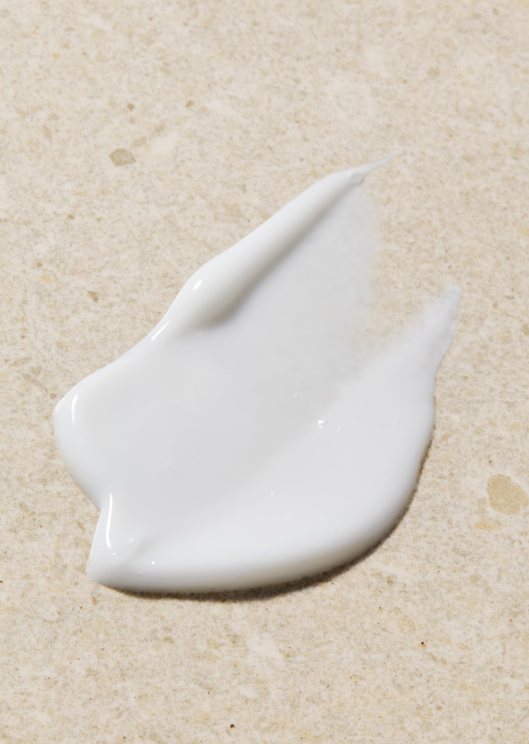 The Body Shop Aloe Vera Cream Cleanser, For Sensitive Skin, Vegan, 125ml